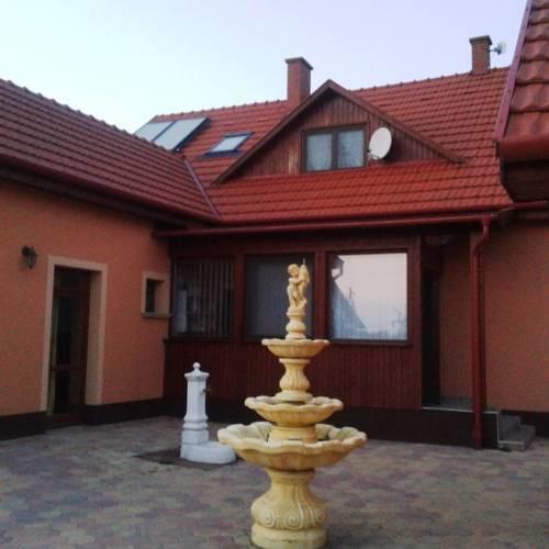 Szilvia Vendeghaz Hotel Korosszakal Zewnętrze zdjęcie